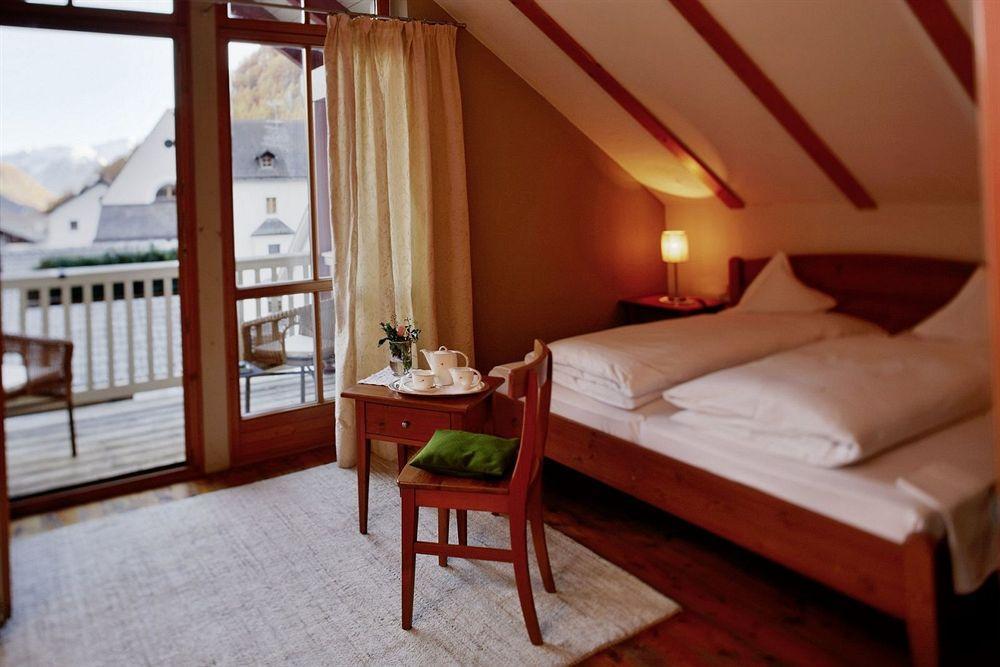 Goldene Rose Karthaus Hotel เซนาเลส ภายนอก รูปภาพ