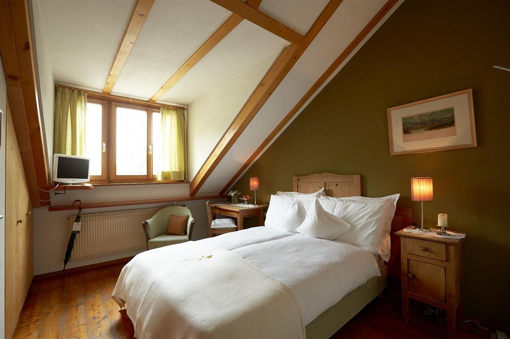 Goldene Rose Karthaus Hotel เซนาเลส ภายนอก รูปภาพ
